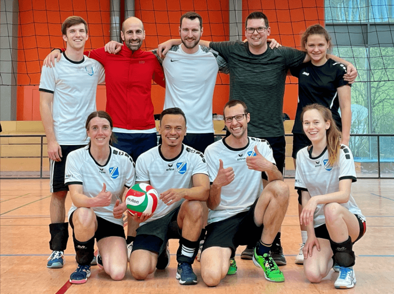 Das Foto zeigt das Siegerteam vom Turnier in Kelberg