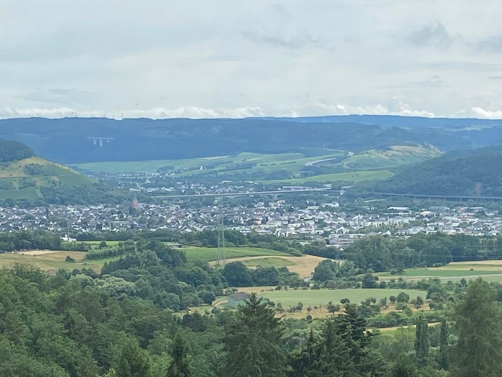 Der Blick ins Moseltal vom Meulenwald-Moseltal-Blick Der Blick ins Moseltal vom Meulenwald-Moseltal-Blick